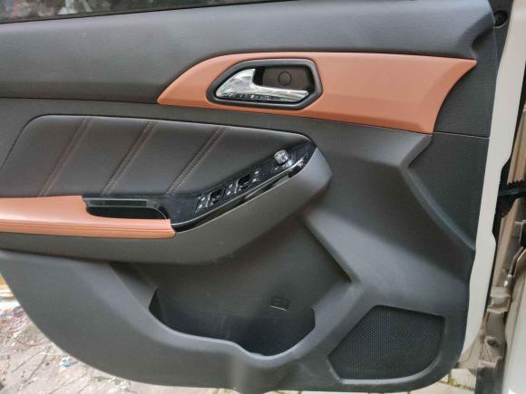 [武汉·鄂A] 二手北京汽车绅宝X352016款 1.5L 自动豪华版