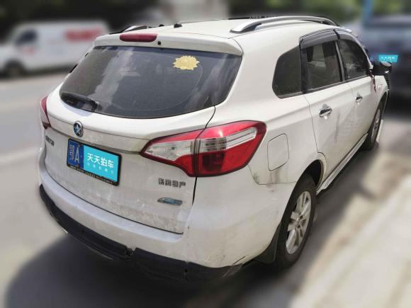 [武汉·鄂A] 二手启辰启辰T702015款 2.0L CVT睿趣版