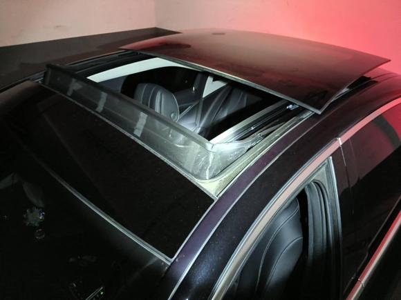 [苏州·苏E] 二手奔驰奔驰E级2020款 E 300 L 运动时尚型