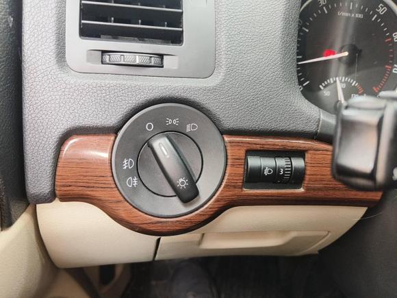 [广州·粤A] 二手斯柯达明锐2014款 1.6L 自动逸俊版