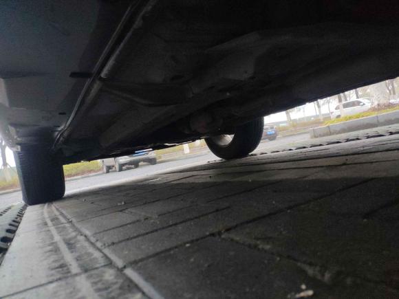 [苏州·沪B] 二手三菱欧蓝德2013款 2.4L 四驱豪华导航版 5座