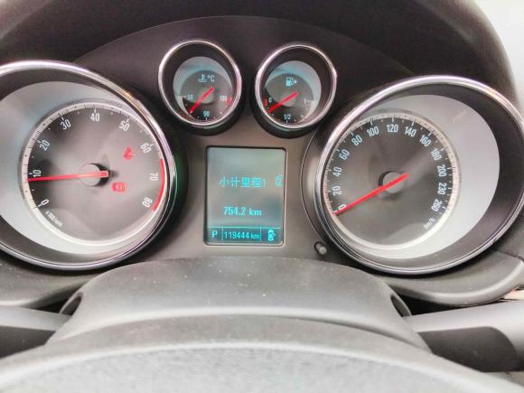 [武汉·鄂A] 二手别克君威2015款 1.6T 领先技术型