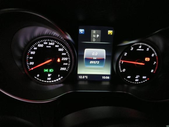 [济南·鲁A] 二手奔驰奔驰GLC2018款 改款 GLC 260 4MATIC 动感型