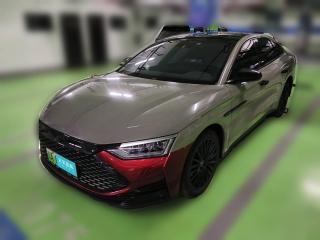 比亚迪汉2020款 DM 四驱性能版尊贵型