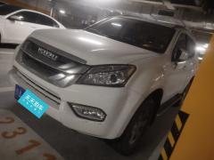 [成都·川A]五十铃&nbsp;&nbsp;mu-X牧游侠&nbsp;&nbsp;2017款2.5T两驱自动尊享型7座