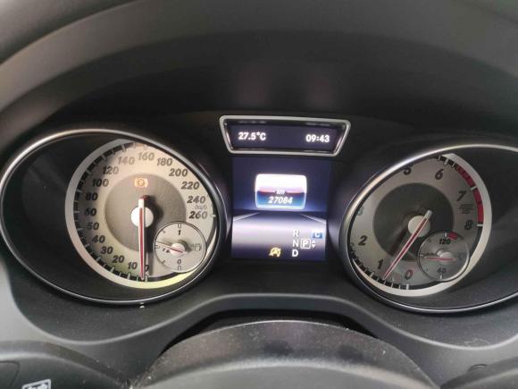 [上海·沪B] 二手奔驰奔驰GLA2016款 GLA 200 时尚型