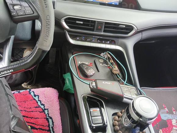 [青岛·鲁B] 二手长安长安UNI-T2020款 1.5T 旗舰型