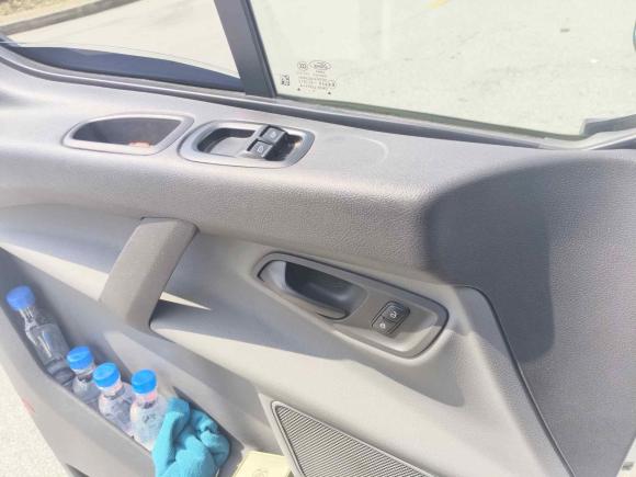 [苏州·苏U] 二手福特全顺2017款 2.0T柴油多功能商用车短轴中顶国IV