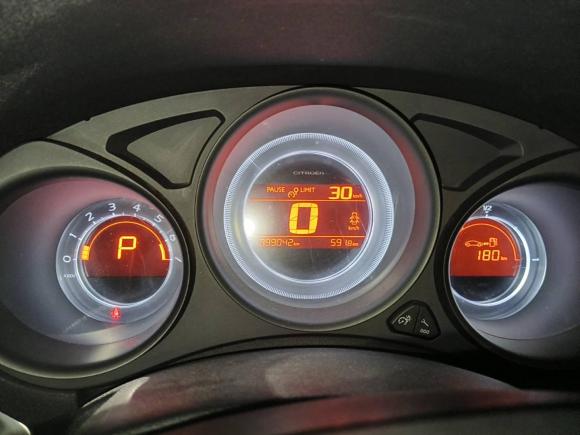 [西安·陕A] 二手雪铁龙雪铁龙C4L2014款 1.8L 智驱版 自动劲享型