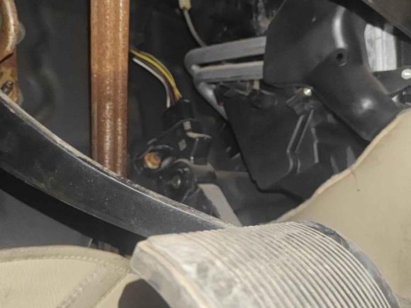 [北京·京L] 二手Jeep指南者2007款 2.4L 四驱运动版