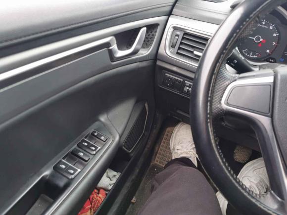 [金华·贵G] 二手吉利汽车帝豪GL2018款 1.8L 手动精英智联型