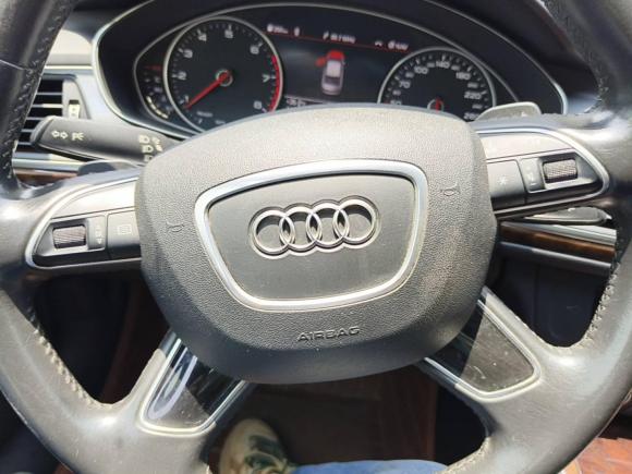 [南京·苏A] 二手奥迪奥迪A6L2016款 30 FSI 舒适型