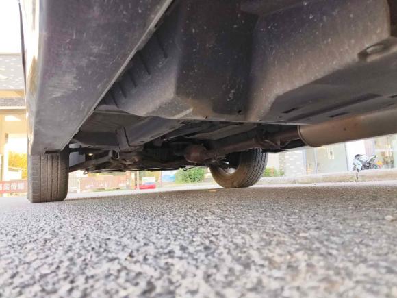 [无锡·苏B] 二手哈弗哈弗H62017款 经典版 1.5T 手动两驱精英型