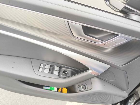 [苏州·苏E] 二手奥迪奥迪A6L2023款 40 TFSI 豪华致雅型