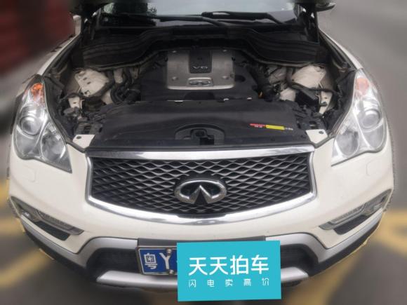 [佛山·粤Y] 二手英菲尼迪英菲尼迪QX502015款 2.5L 舒适版