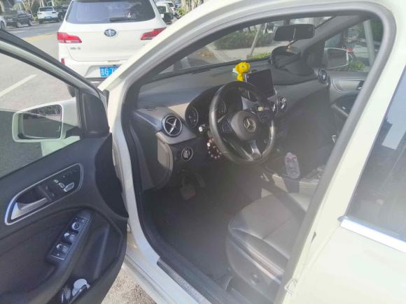 [青岛·鲁U] 二手奔驰奔驰B级2015款 B 200 时尚型