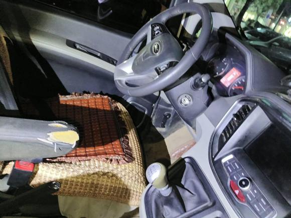 [成都·川A] 二手江淮瑞风瑞风M42019款 商旅系列 1.9T 柴油 手动商务型