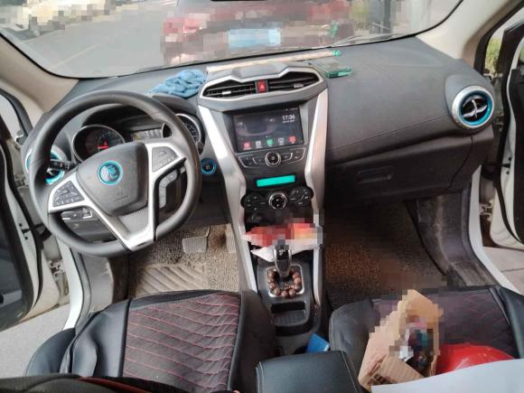 [西安·浙C] 二手比亚迪元新能源2018款 EV360 智联炫酷型