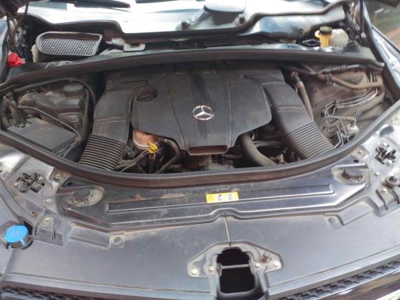 [金华·浙G] 二手奔驰奔驰R级2017款 R 320 4MATIC 商务型臻藏版