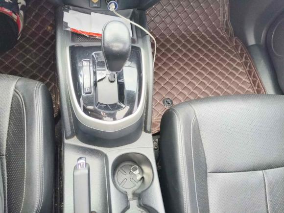 [金华·鄂F] 二手日产逍客2016款 2.0L CVT尊享版