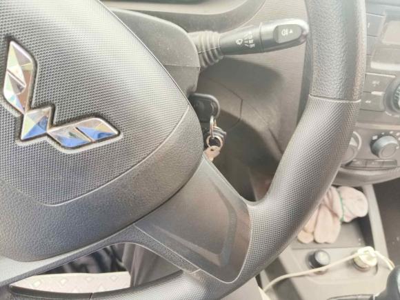 [义乌·浙G] 二手五菱汽车五菱宏光2018款 1.5L 经典款S基本型