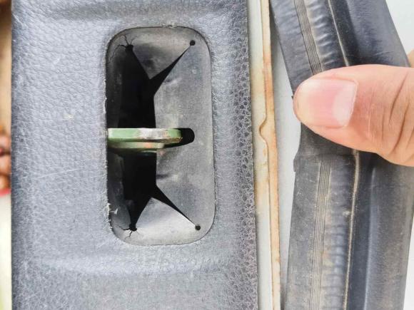 [青岛·鲁U] 二手日产颐达2008款 1.6L 自动时尚型