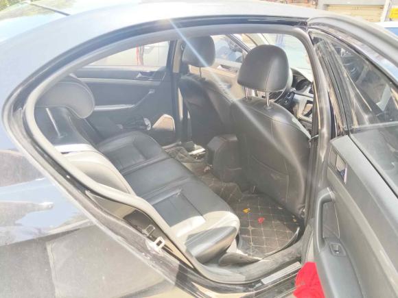 [南昌·赣A] 二手大众朗逸2015款 1.6L 自动舒适版