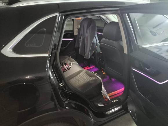 [杭州·浙A] 二手红旗红旗HS52022款 改款 2.0T 智联旗享版