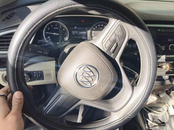 [苏州·苏E] 二手别克英朗2015款 15N 手动精英型