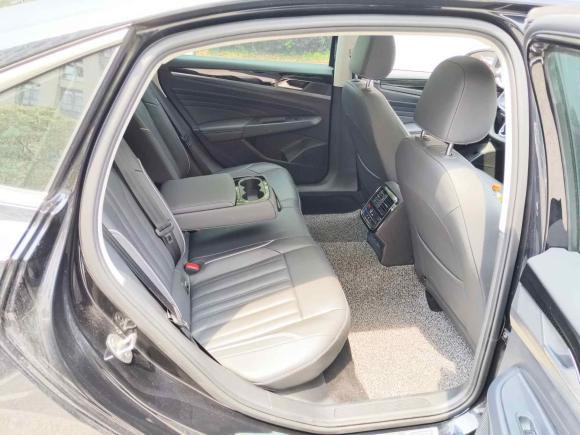 [上海·沪E] 二手大众帕萨特2023款 330TSI 星空精英版