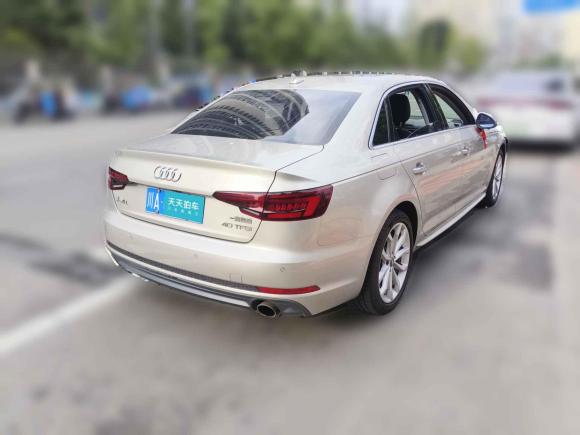 [成都·川A] 二手奥迪奥迪A4L2018款 30周年年型 40 TFSI 时尚型