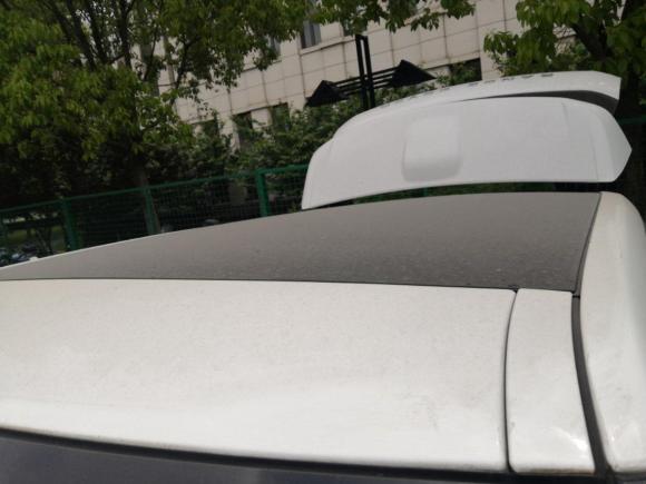 [上海·沪B] 二手路虎揽胜极光2014款 2.0T 5门耀享版