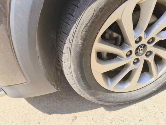 [青岛·鲁B] 二手现代途胜2015款 1.6T 双离合两驱智能型