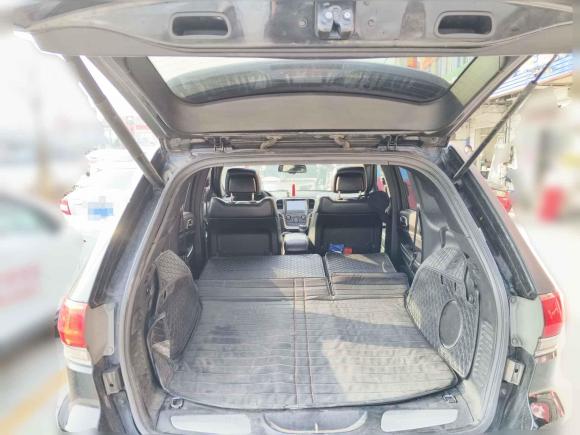 [南通·苏F] 二手Jeep大切诺基2014款 3.0TD 柴油 舒享导航版