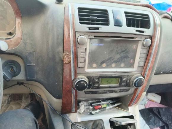 [宁波·浙B] 二手金杯阁瑞斯2015款 2.0L经典版 基本型长轴7座