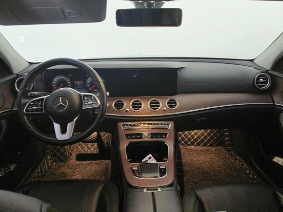 [青岛·鲁B] 二手奔驰奔驰E级2019款 改款 E 300 L 时尚型