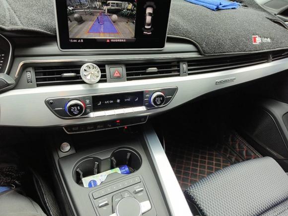 [成都·川F] 二手奥迪奥迪A4L2018款 30周年年型 45 TFSI quattro 运动型