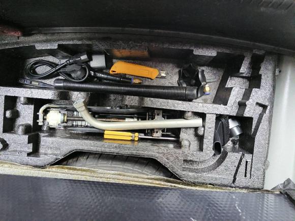 [义乌·浙B] 二手大众朗逸2013款 经典 1.6L 手动风尚版