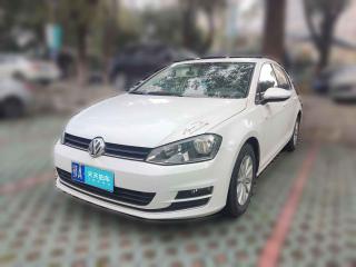 大众高尔夫2015款1.6L手动时尚型