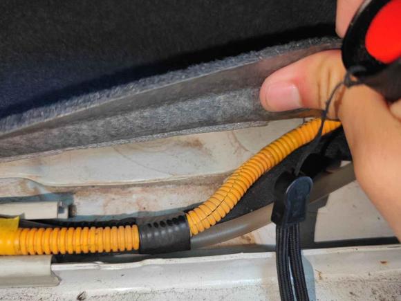 [广州·粤A] 二手哈弗哈弗H5经典2013款 智尊版 2.0T手动四驱精英型