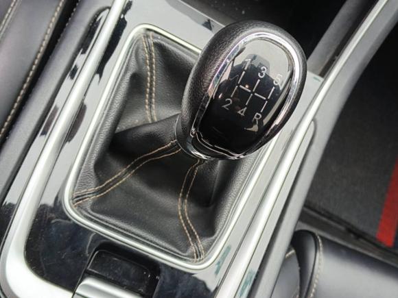 [义乌·贵C] 二手长安逸动2019款 高能版 1.6L GDI 手动先锋型 国VI