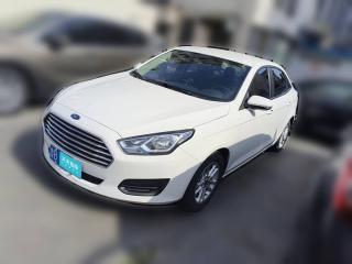 福特福睿斯2019款 改款 1.5L 自动质享型（胎压监测） 国V