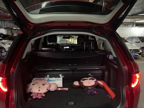 [成都·粤B] 二手路虎发现神行2017款 2.0T SE