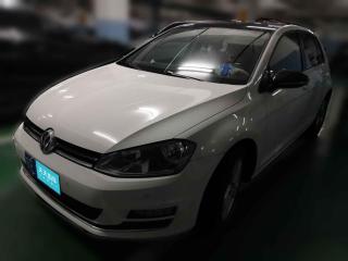 大众高尔夫2016款230TSI手动舒适型