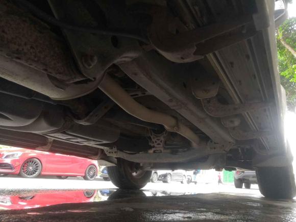 [成都·闽J] 二手江铃驭胜S3502013款 2.4T 自动两驱柴油豪华版5座