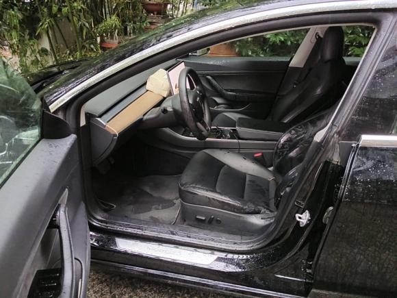 [南京·苏A] 二手特斯拉Model 32020款 长续航后轮驱动版