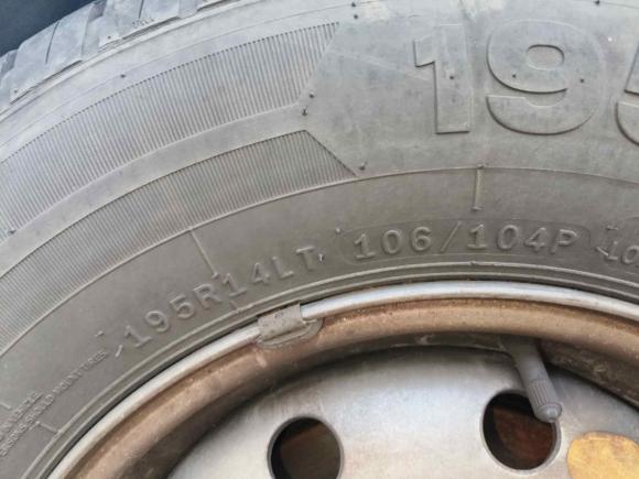 [南通·苏F] 二手东风御风御风EM262023款 标准版 41.472kWh 河南锂动