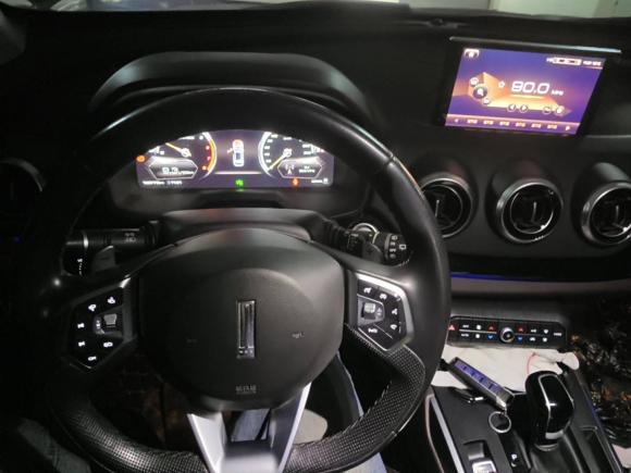 [成都·川A] 二手魏牌魏牌 VV72017款 2.0T 旗舰型