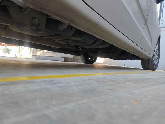 [宁波·浙B] 二手上汽大通MAXUS上汽大通MAXUS G102014款 2.0T 自动豪华行政版