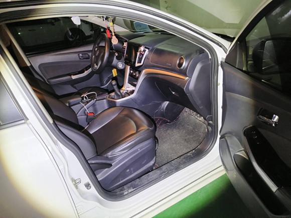 [合肥·皖A] 二手启辰启辰T702016款 1.6L 手动睿行版